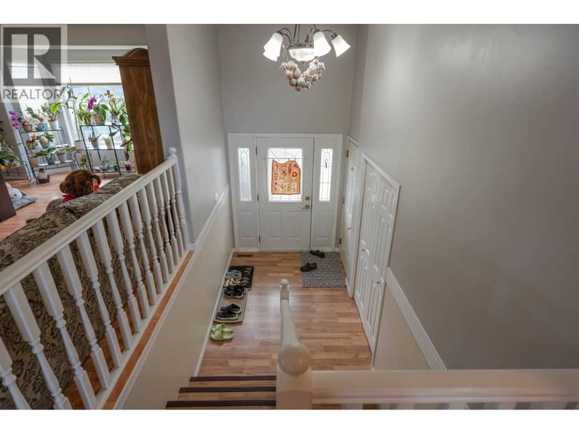 8720 117 AVENUE, Fort St. John, photo 2