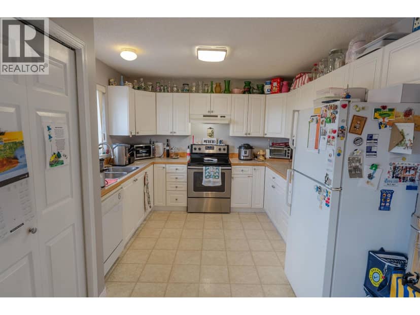 8720 117 AVENUE, Fort St. John, photo 6
