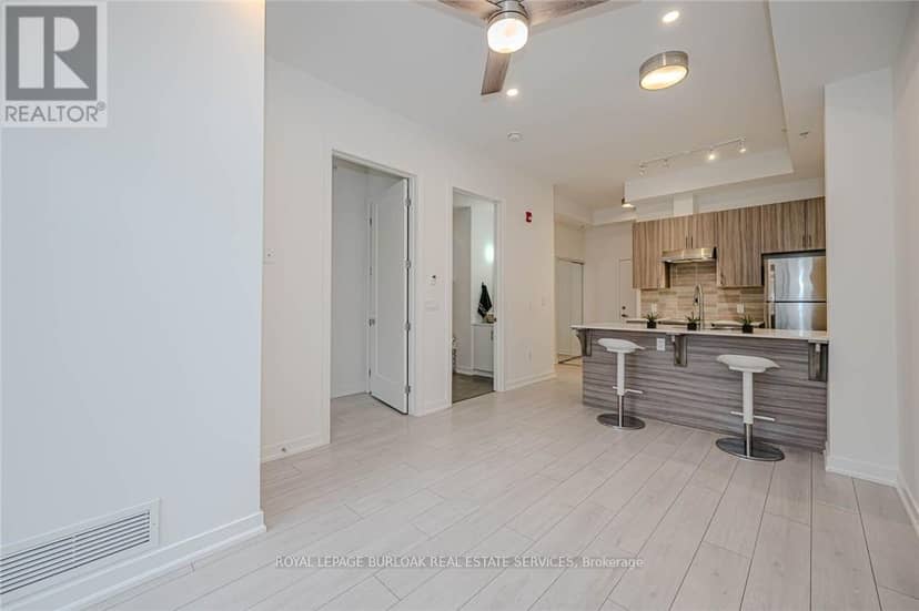 106 - 4040 Upper Middle Road — photo 10 of 36