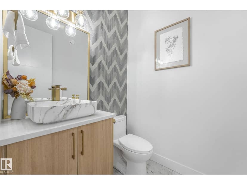 5 Sterlingshire Manor — photo 15 of 18