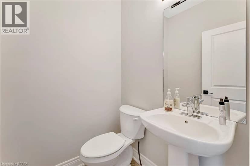 93 CRADDOCK Boulevard — photo 10 of 22