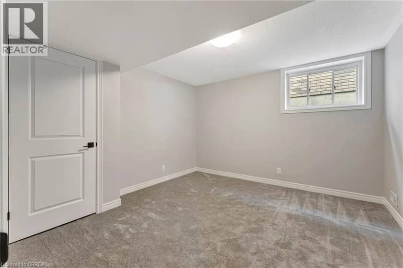 93 CRADDOCK Boulevard — photo 18 of 22
