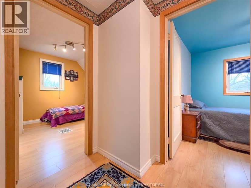 426 Victoria AVENUE — photo 20 of 40