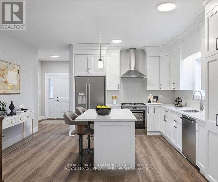111 Riverside Trail, Trent Hills, photo 4
