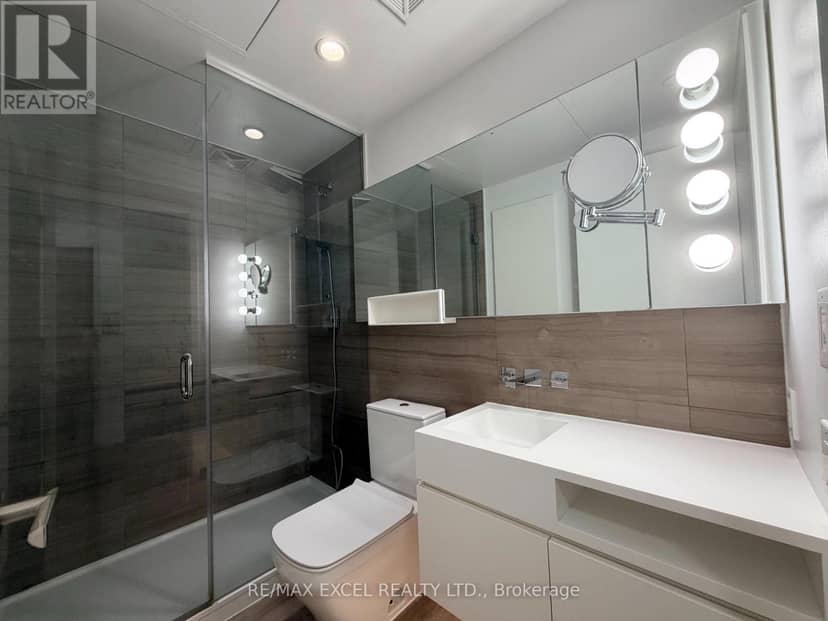 4606 - 45 Charles Street E — photo 13 of 39