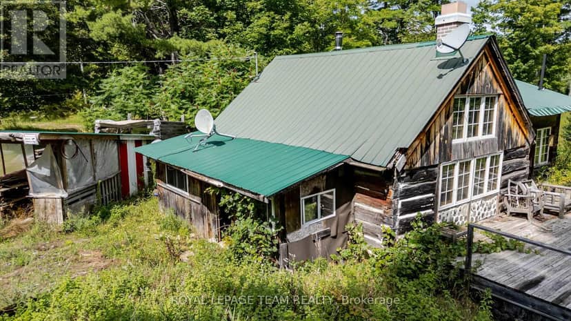 884 Concession 7 Road, Lanark Highlands