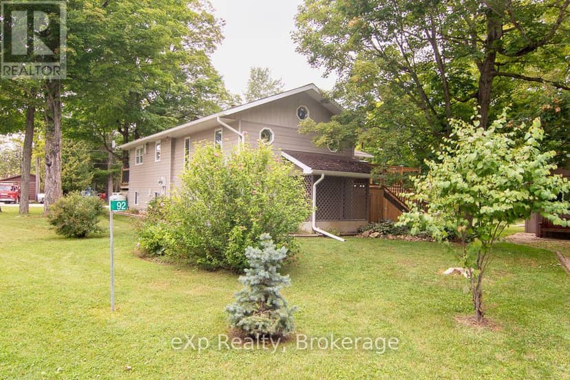 92 Parkside Avenue — photo 3 of 31