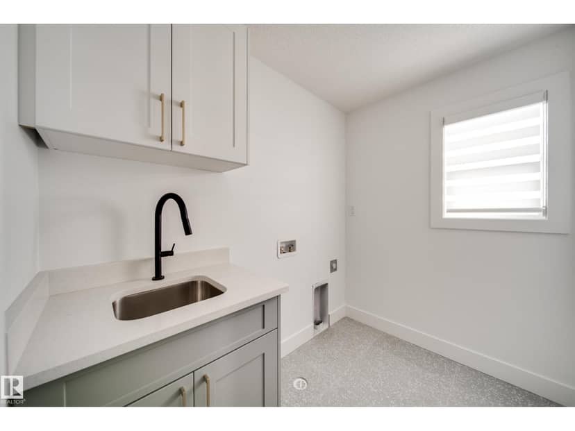 17 Arthur WY — photo 24 of 29