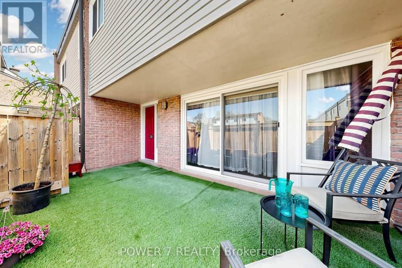 146 - 311 Milestone Crescent — photo 40 of 40