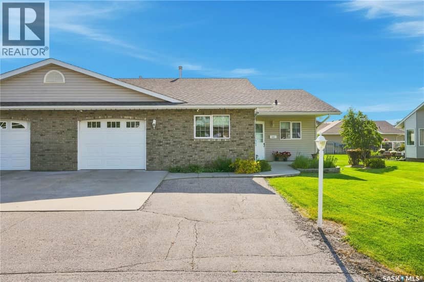 5012 Central AVENUE — photo 1 of 40