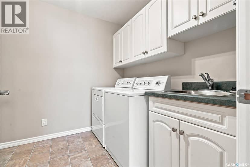 5012 Central AVENUE — photo 26 of 40