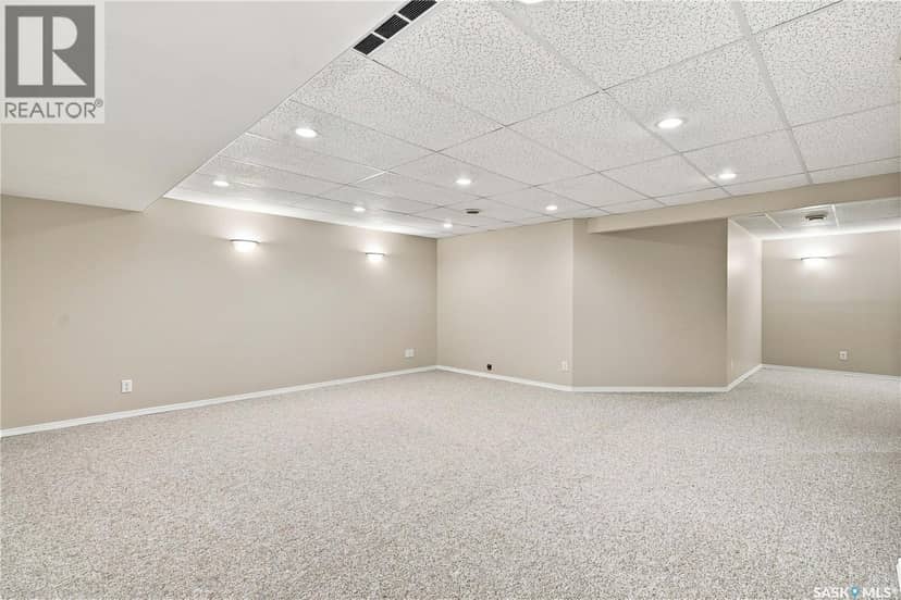 5012 Central AVENUE — photo 36 of 40