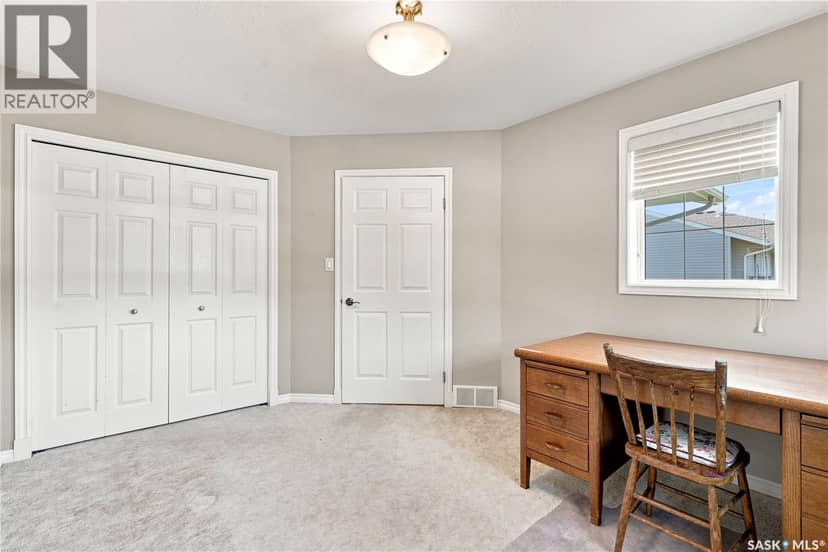 5012 Central AVENUE — photo 5 of 40