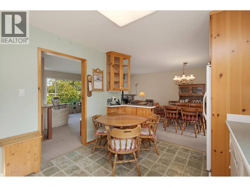 3543 DEVON ROAD, Port Coquitlam, photo 4