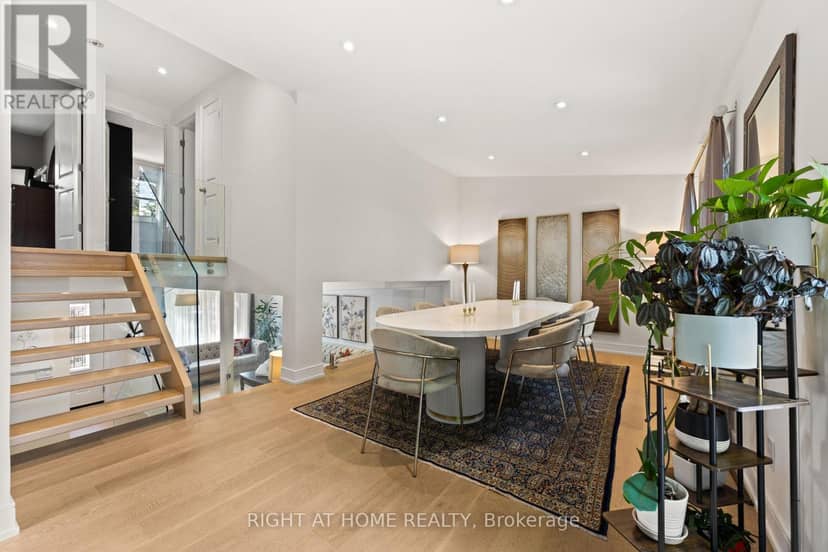 262 Yorkshire Drive — photo 14 of 28