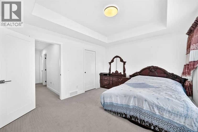 118 Chelsea Mews — photo 15 of 30