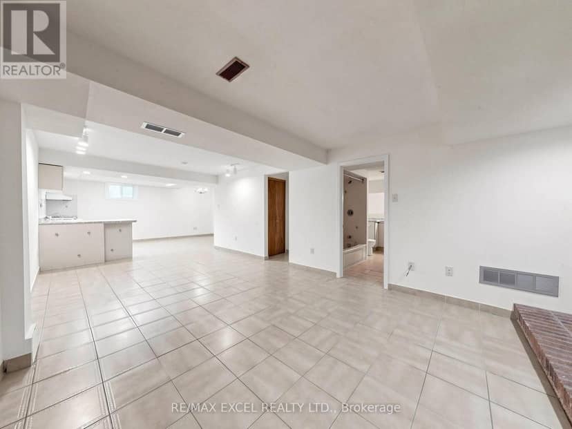 3 Lovekin Grove — photo 38 of 40