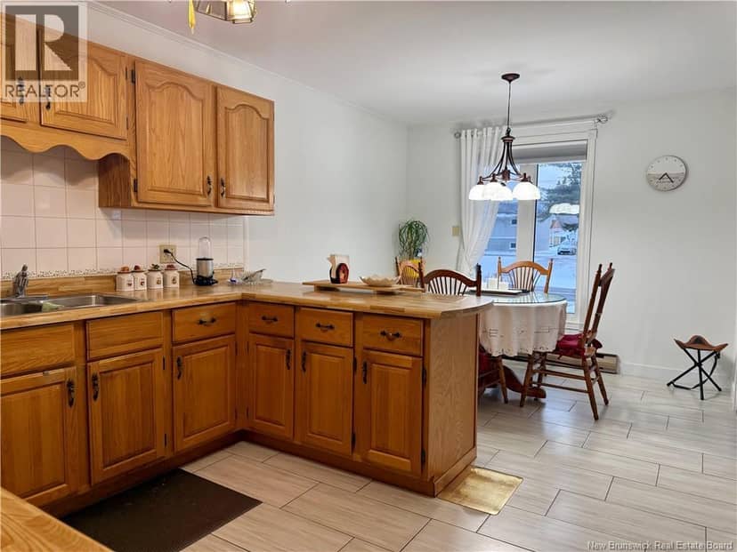 4330 Rue Beauregard — photo 19 of 40