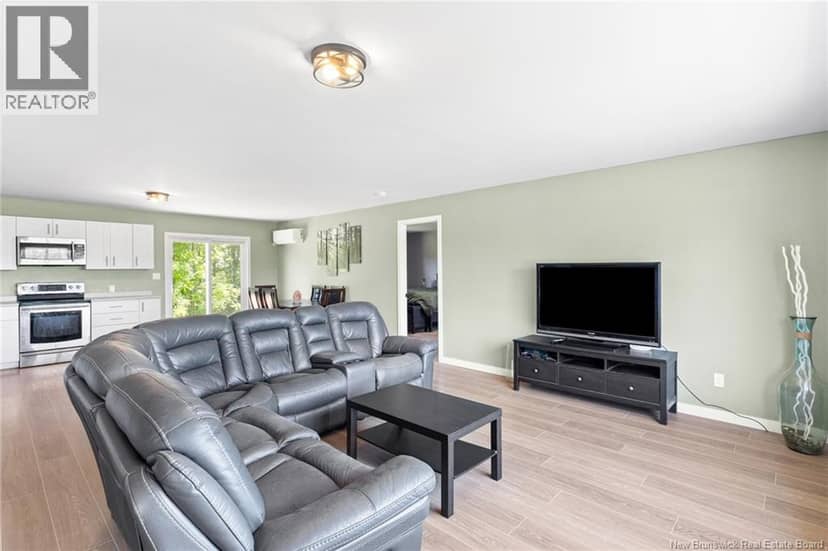 12 Mott Road — photo 11 of 40