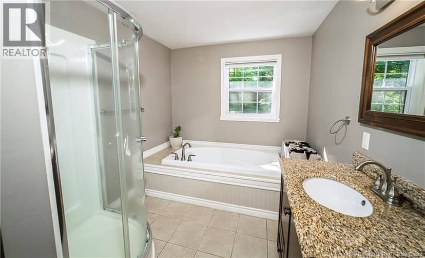 122 Fawn Crescent — photo 15 of 40
