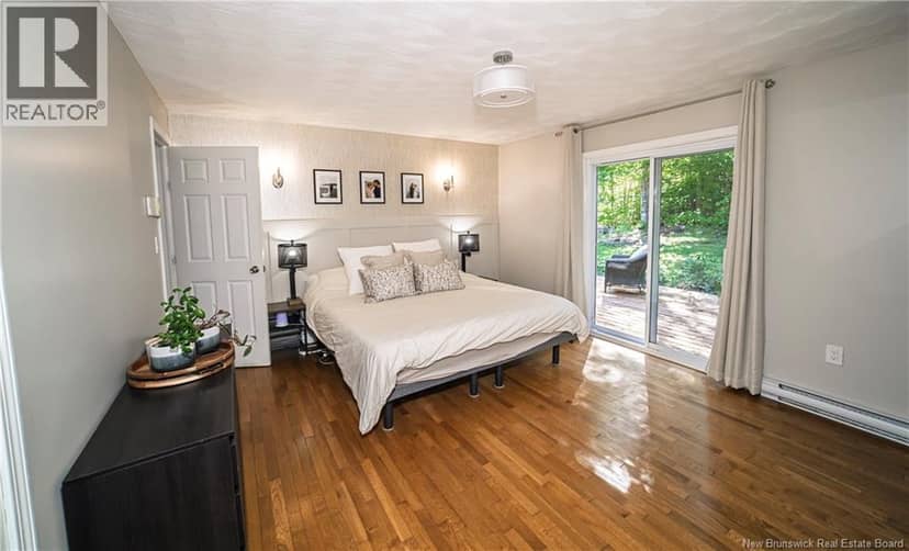 122 Fawn Crescent — photo 12 of 40