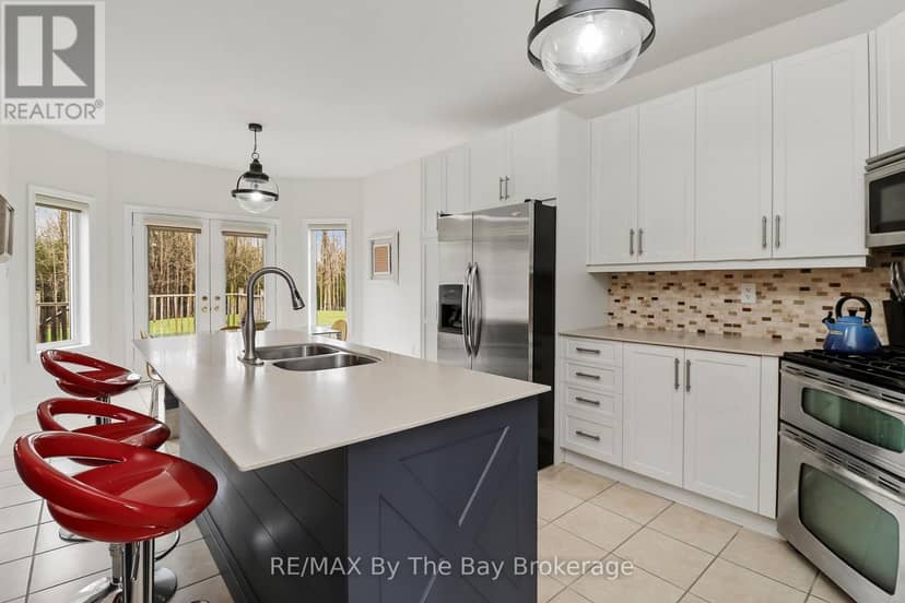 10 Basswood Drive, Wasaga Beach, photo 8