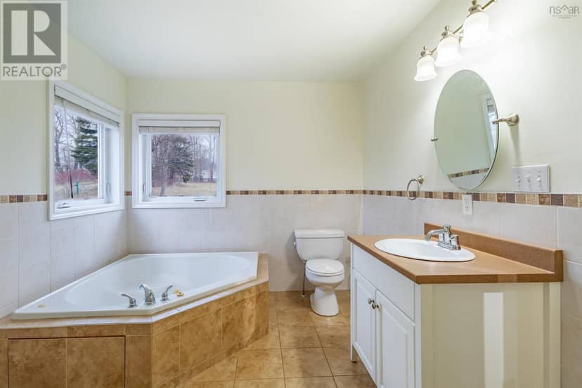 22 Archibald Street — photo 15 of 40