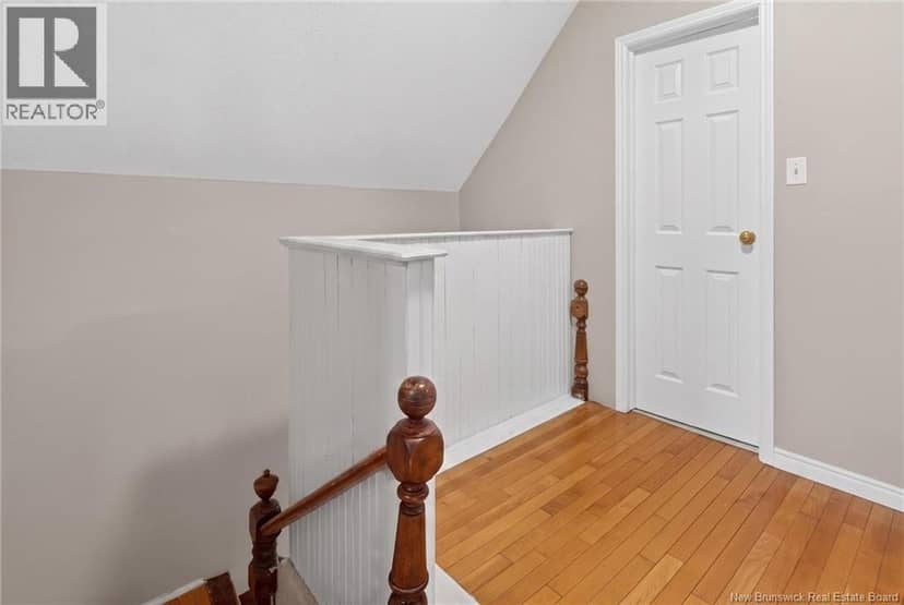 9 Mansfield — photo 12 of 33