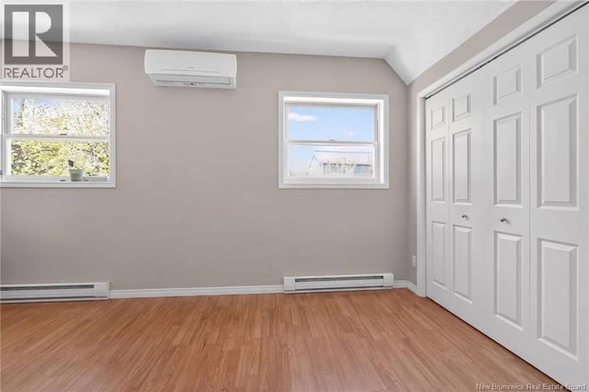 9 Mansfield — photo 13 of 33