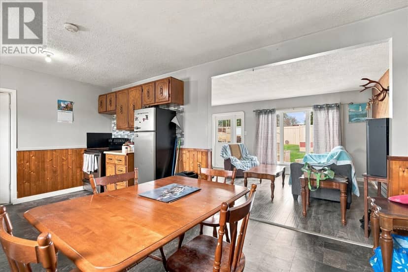 69 Harbour Drive — photo 6 of 21