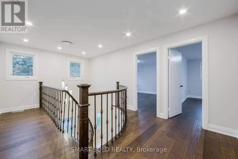 1 Tiffany Gate — photo 25 of 40