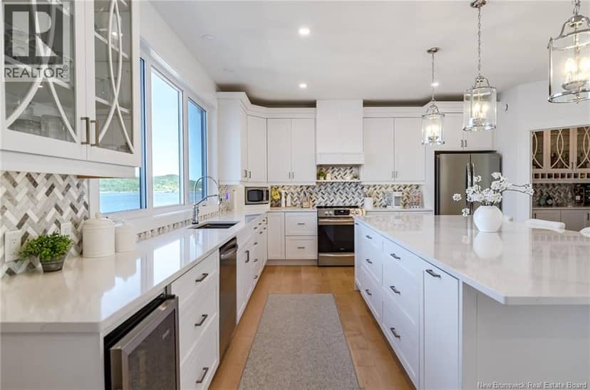 615 Gondola Point — photo 11 of 40