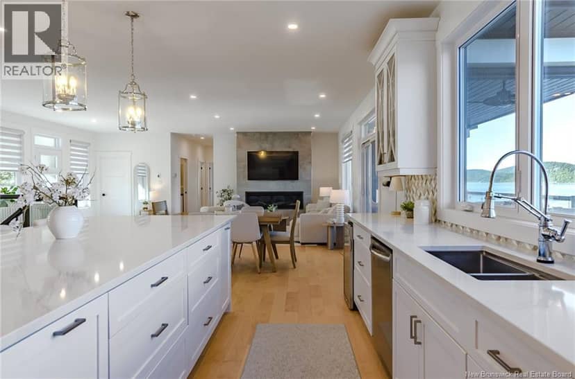 615 Gondola Point — photo 12 of 40