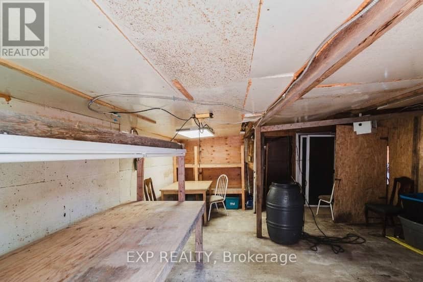 9819 Onieda Road — photo 25 of 38