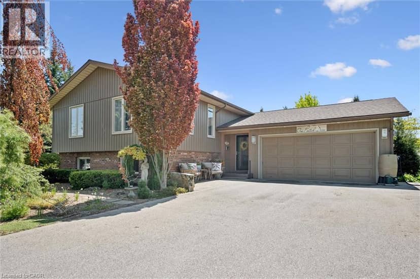 1 PINTAIL Drive — photo 3 of 40