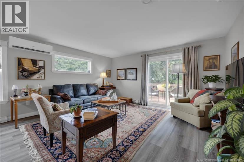 30 Elizabeth Lane — photo 25 of 40