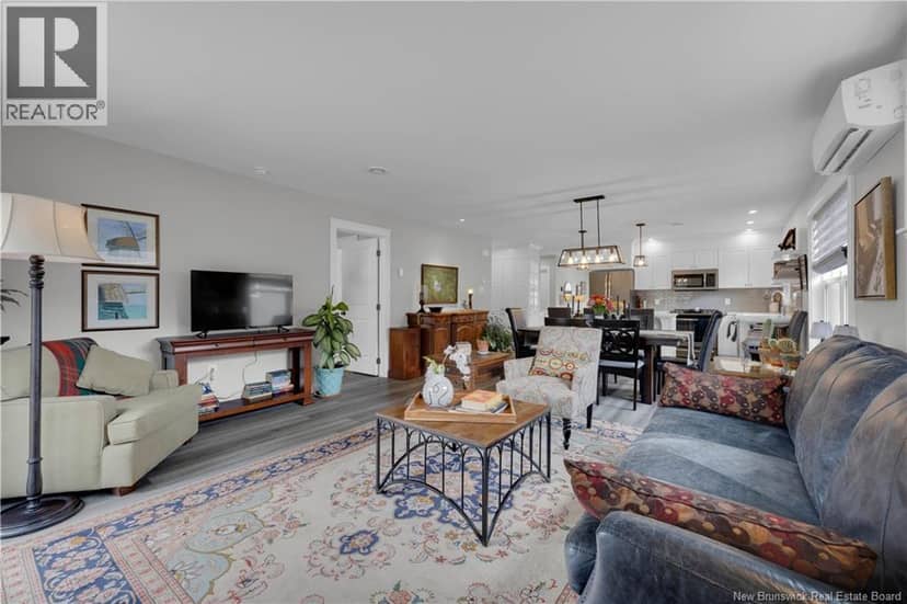 30 Elizabeth Lane — photo 27 of 40