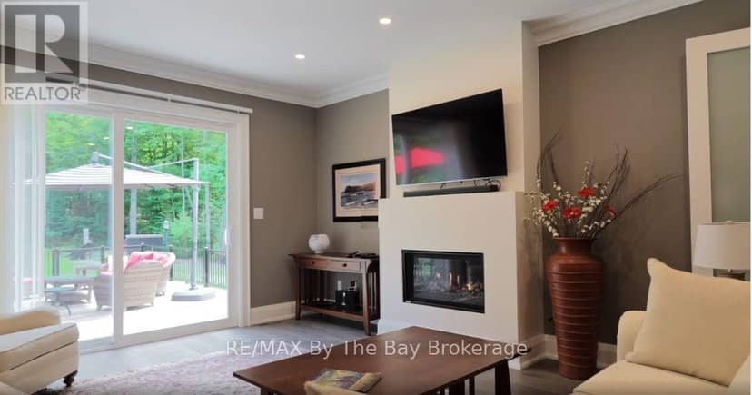 81 Spruce Street — photo 10 of 36