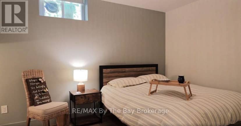 81 Spruce Street — photo 17 of 36