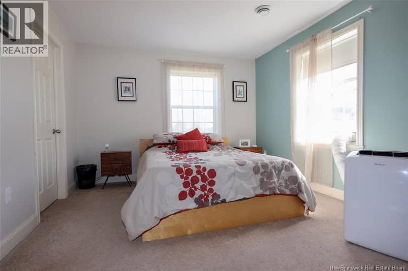 44 Brown Boulevard Unit# 2B — photo 16 of 19