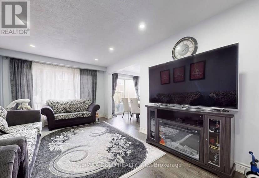 8 - 7033 Netherbrae Road — photo 3 of 21