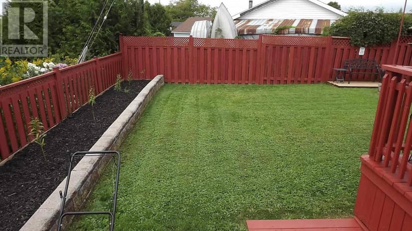 156 Hillside DR S — photo 34 of 37