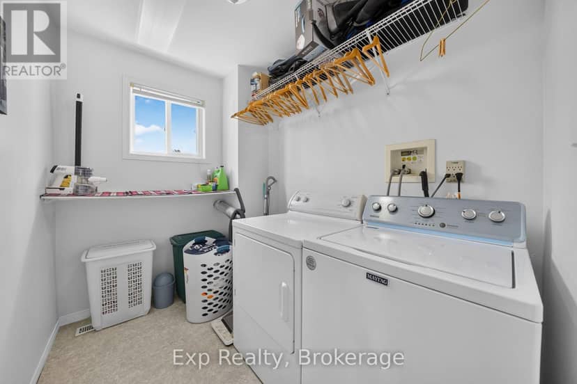59 Avondale Road — photo 13 of 27