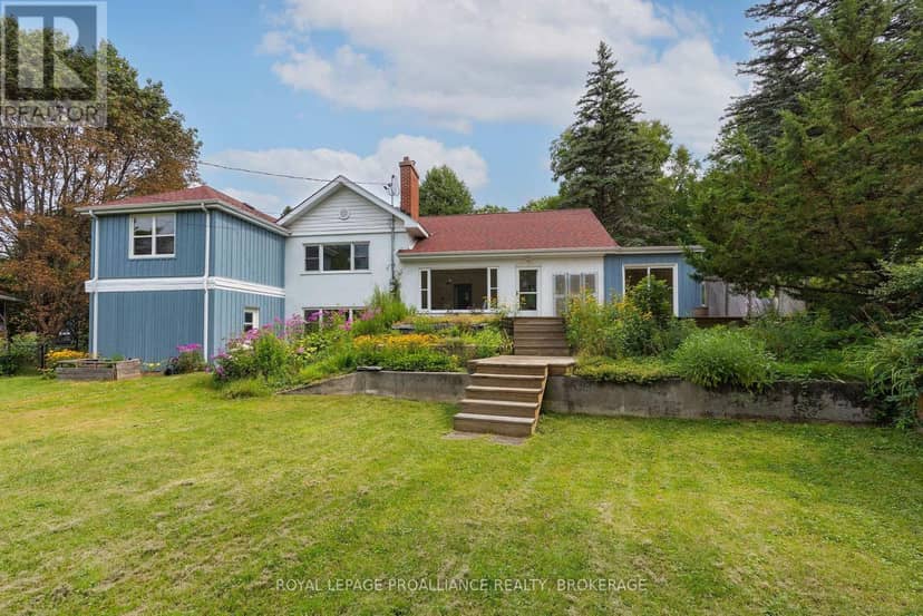 6 Grenville Crescent — photo 12 of 40