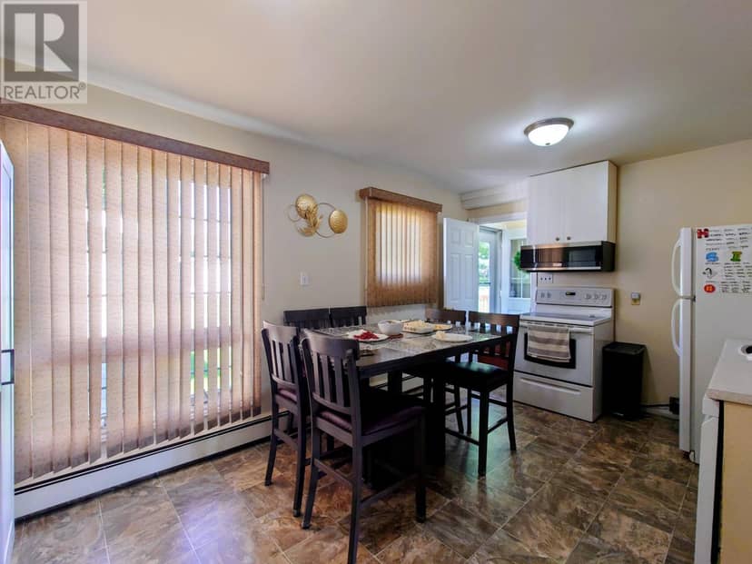 34 Lockwood Drive — photo 11 of 29