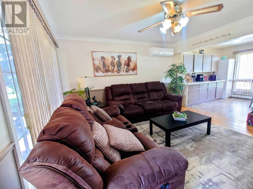 34 Lockwood Drive — photo 10 of 29
