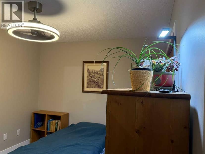 327, 4805 45 Street, Red Deer, photo 4