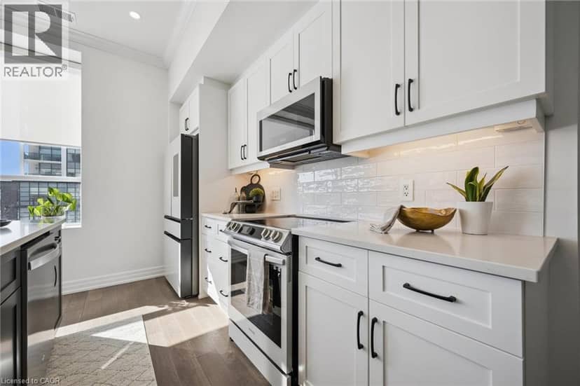 1880 GORDON Street Unit# 204 — photo 13 of 37