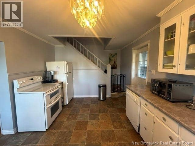 18 Savoie Street, Eel River Crossing, photo 4
