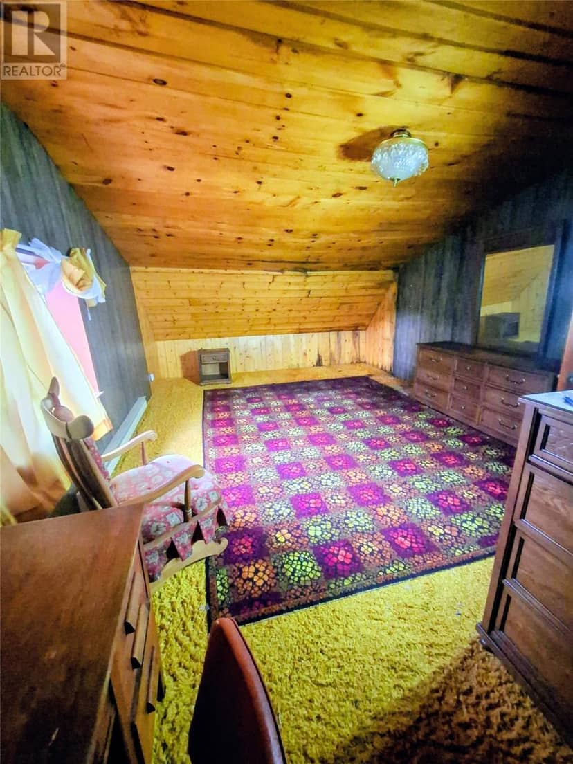 25 Chapel Hill Road, Deer Lake, photo 5